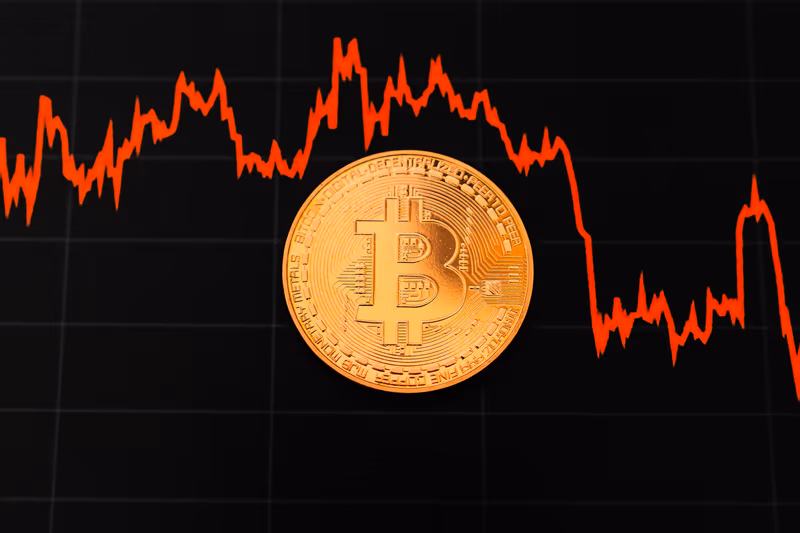 Los ETF de Bitcoin al borde de salidas netas: una alerta para inversionistas latinoamericanos