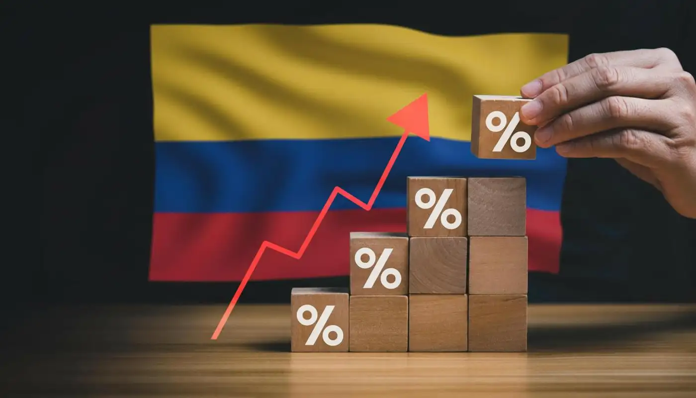 tasas interés al alza sobre una bandera de Colombia